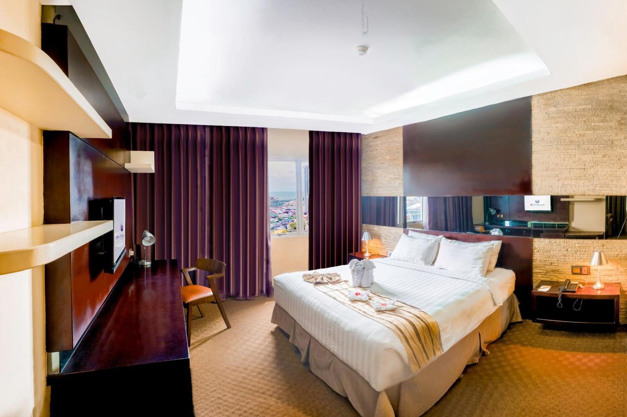 Da Vienna Boutique Hotel Batam Exterior photo